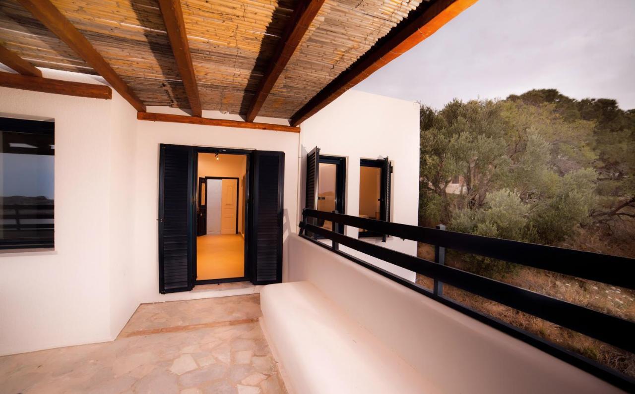 Aparthotel Blue Dawn Kalymnos Myrties Exterior foto